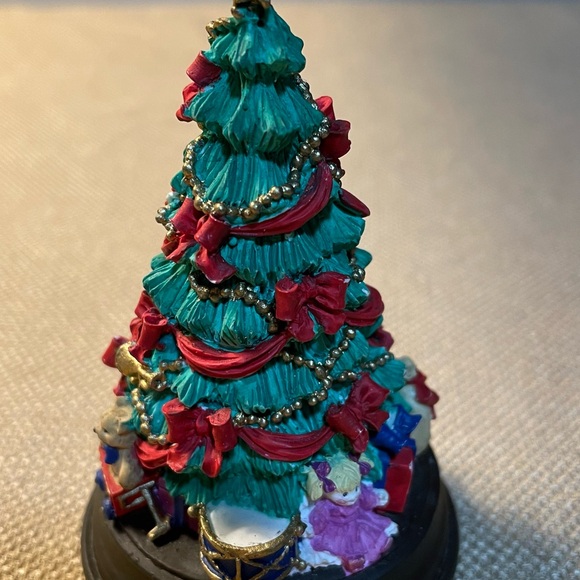 San Francisco Music Box Co SMALL Musical Christmas Tree, 4” Tall - Picture 3 of 4